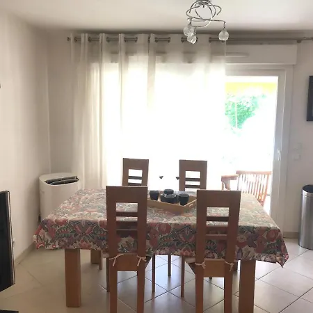 Fleur De Mai Szálloda *