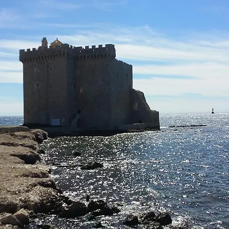 Fleur De Mai 酒店 罗克布吕讷-卡普马丹